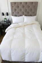 Load image into Gallery viewer, Platinum Comforter by Simply Down