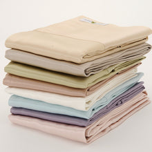 Load image into Gallery viewer, classic pillow case