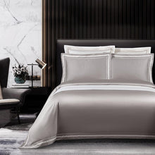 Load image into Gallery viewer, Luxury 4pcs set-  Duvet Cover, Bed Sheet, 2 Pillowcases 600TC Egyptian Cotton