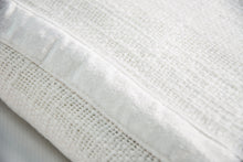 Load image into Gallery viewer, Chunky Weave White Cotton Queen Coverlet
